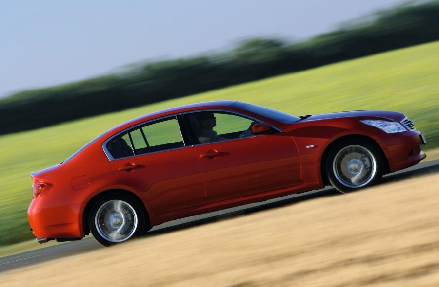  Infiniti G37 2008 года  (EU) (фото 33 из 93)